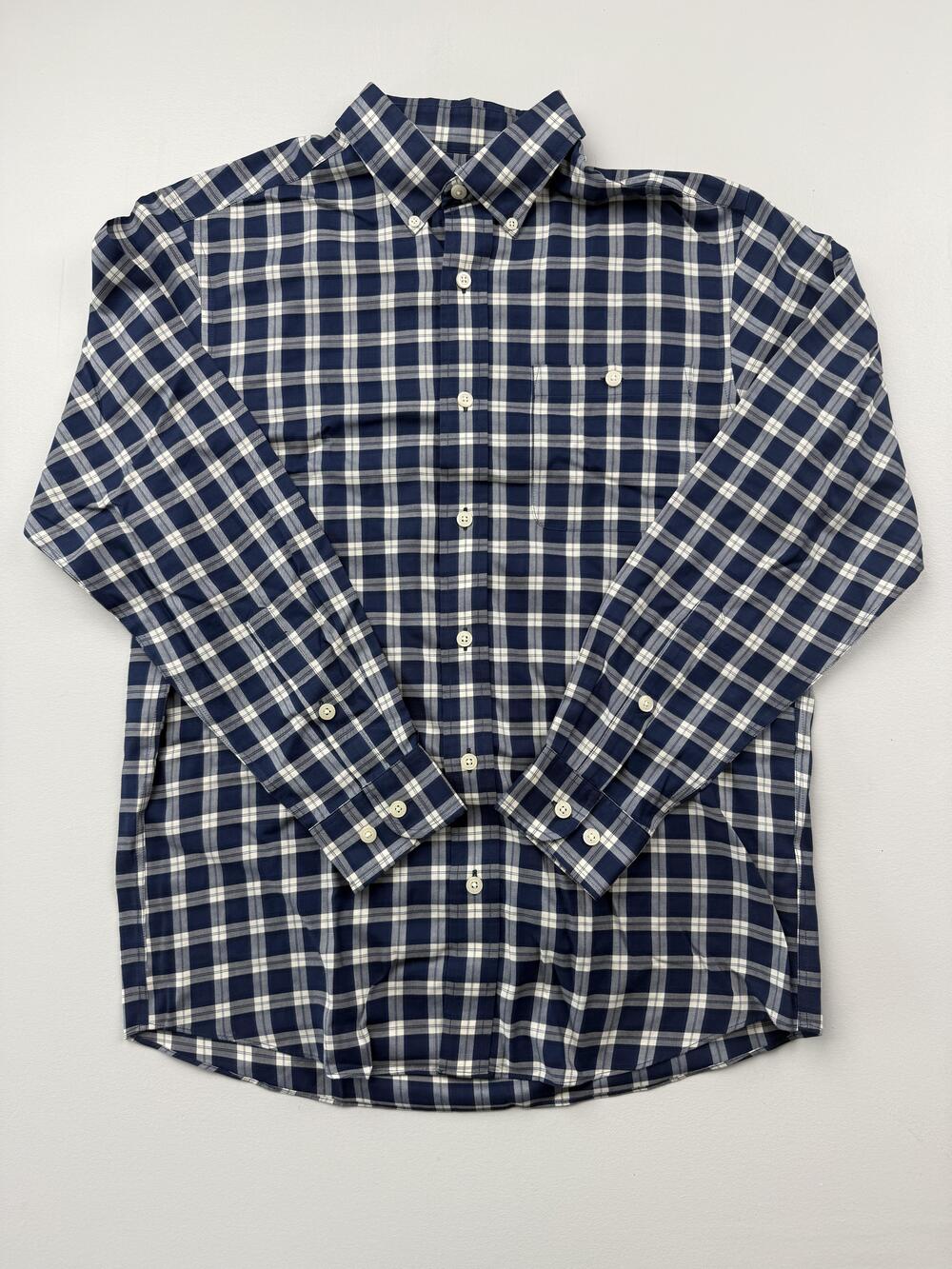 Orvis Shirt Mens Medium Blue Plaid Long Sleeve Button Down Classic Casual